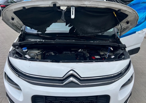 Citroen Berlingo cena 31900 przebieg: 139277, rok produkcji 2019 z Nowogard małe 137